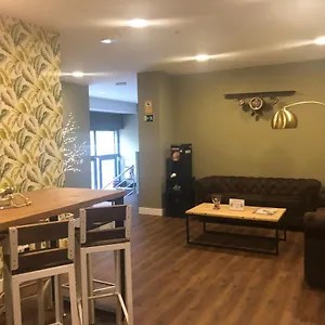 Radha 3*, L’Hospitalet de Llobregat Spanien